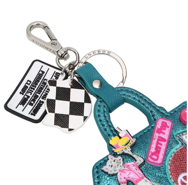 Vendula Kitty's Diner Key Charm