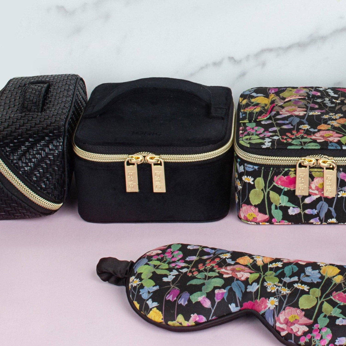 Luxe Velvet Jewellery Cube Black