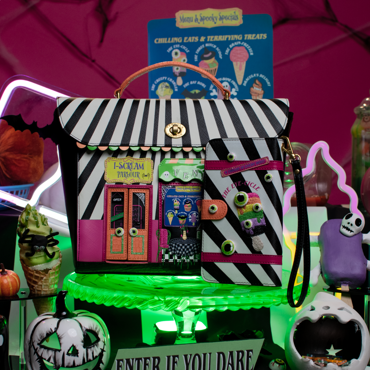 I-Scream Parlour Universal Flip Phone Case