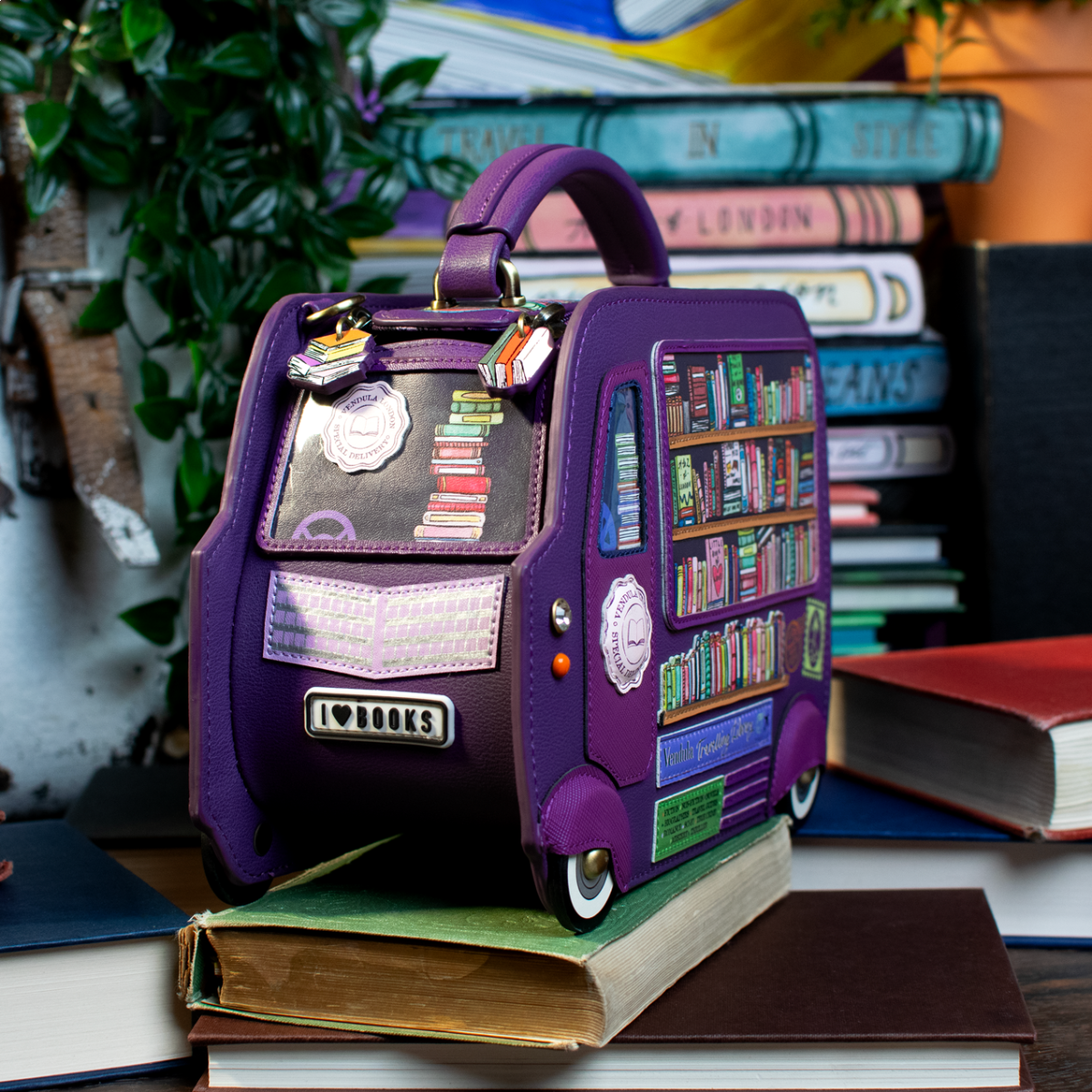 Travelling Library Truck Grab Bag